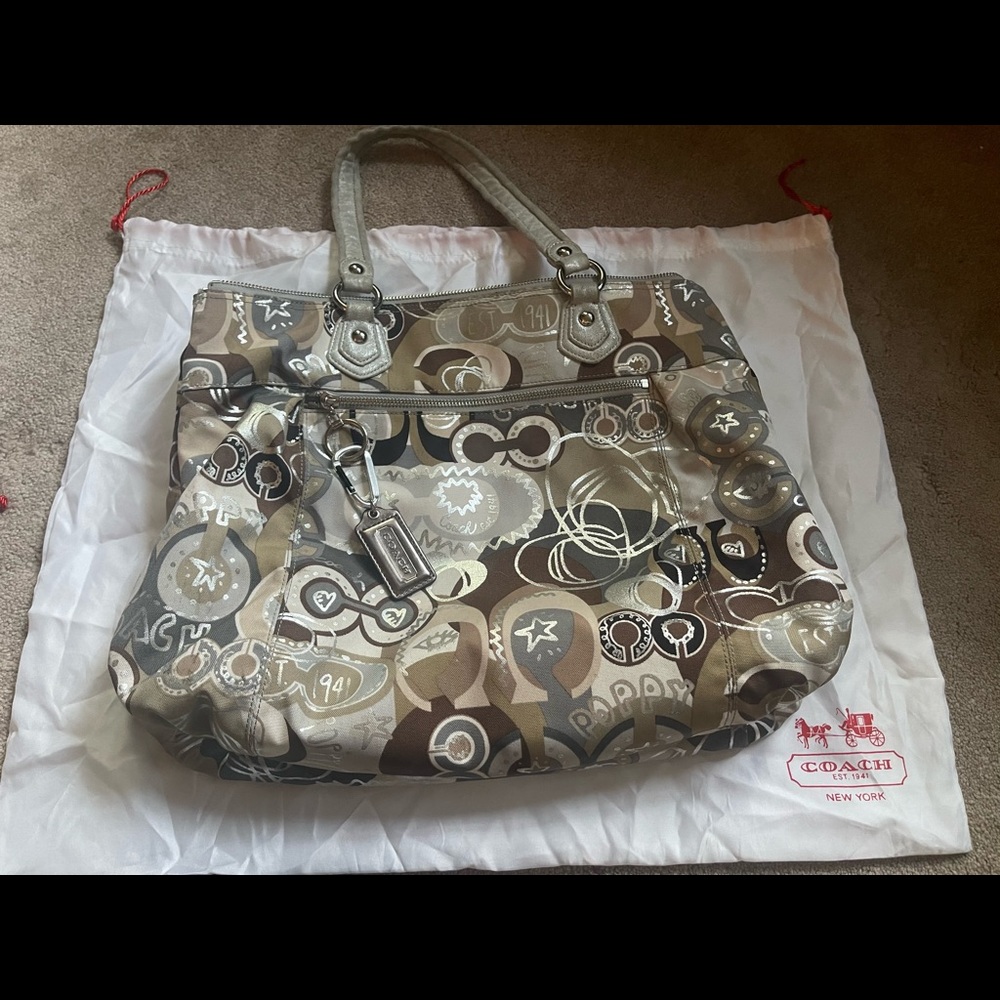 Large Coach Poppy bag beige